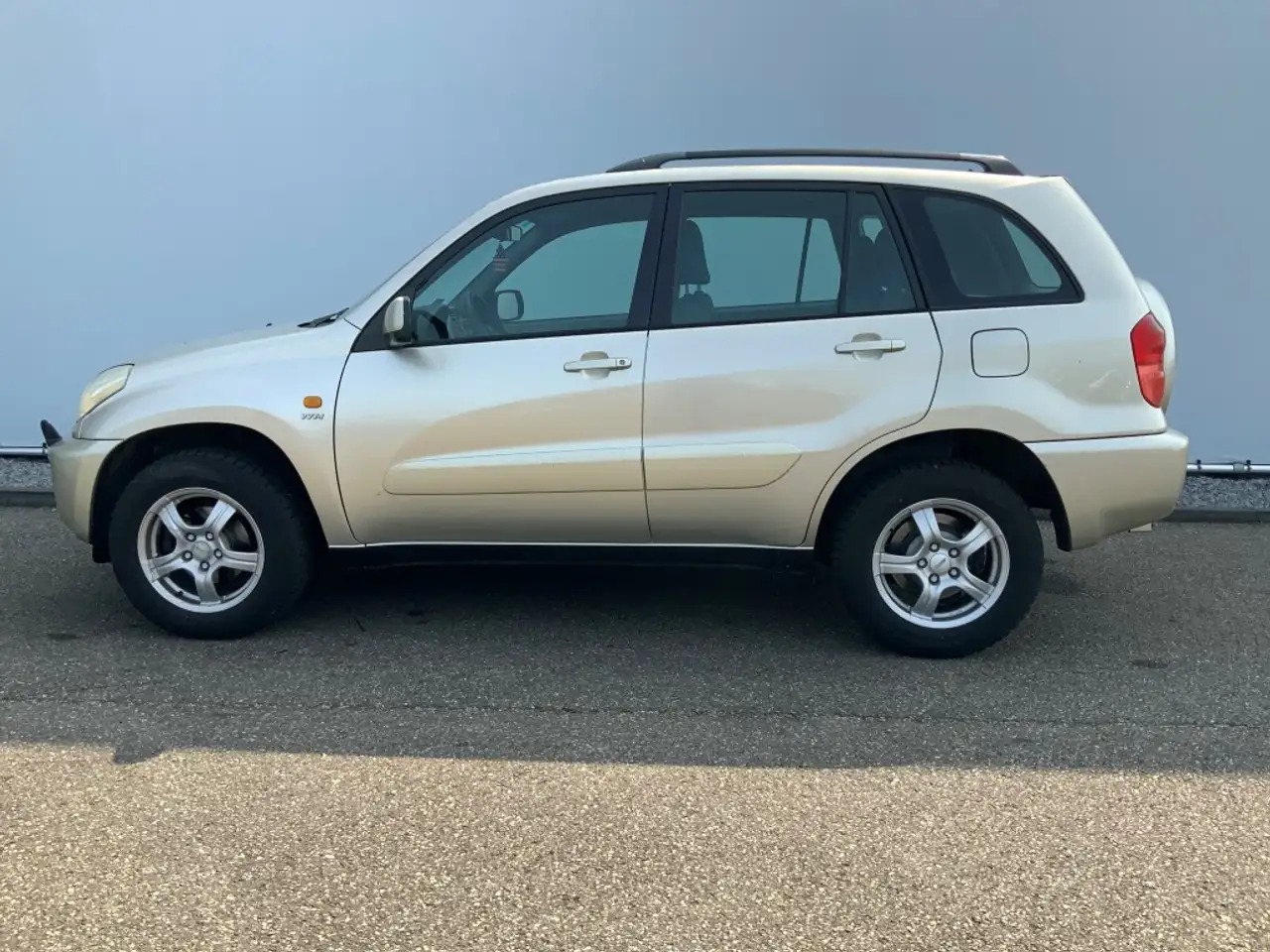 Toyota RAV 4 4X4 Airco Cruise Automaat Alu Velg Marge - Visureigis: foto 3 Toyota RAV 4 4X4 Airco Cruise Automaat Alu Velg Marge - Visureigis: foto 3