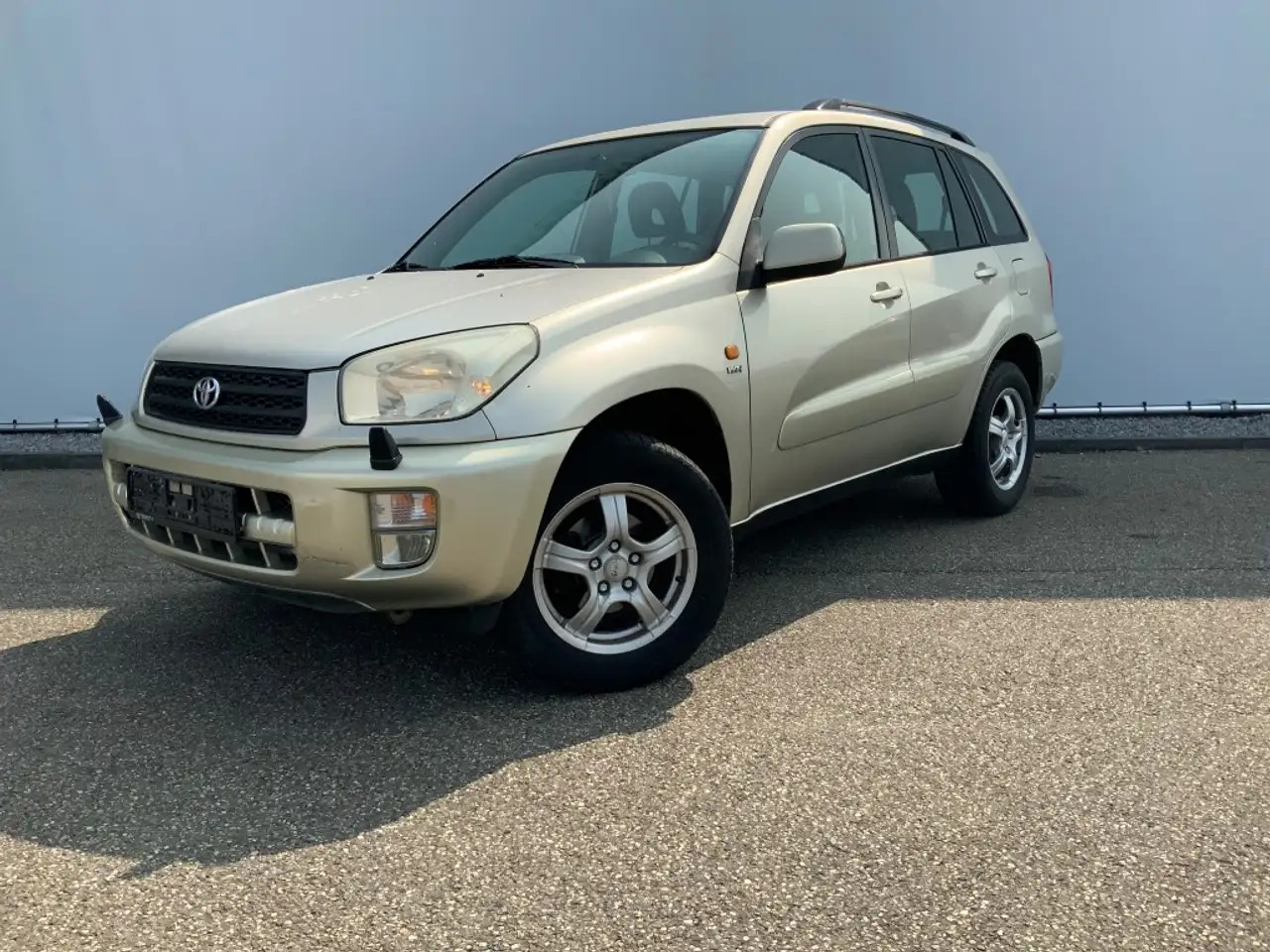 Toyota RAV 4 4X4 Airco Cruise Automaat Alu Velg Marge - Visureigis: foto 1 Toyota RAV 4 4X4 Airco Cruise Automaat Alu Velg Marge - Visureigis: foto 1