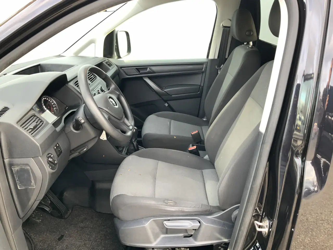 Volkswagen Caddy 2.0 TDI L2H1 BMT Maxi Highline Maxi Rond Om Schade - Mažas furgonas: foto 4 Volkswagen Caddy 2.0 TDI L2H1 BMT Maxi Highline Maxi Rond Om Schade - Mažas furgonas: foto 4