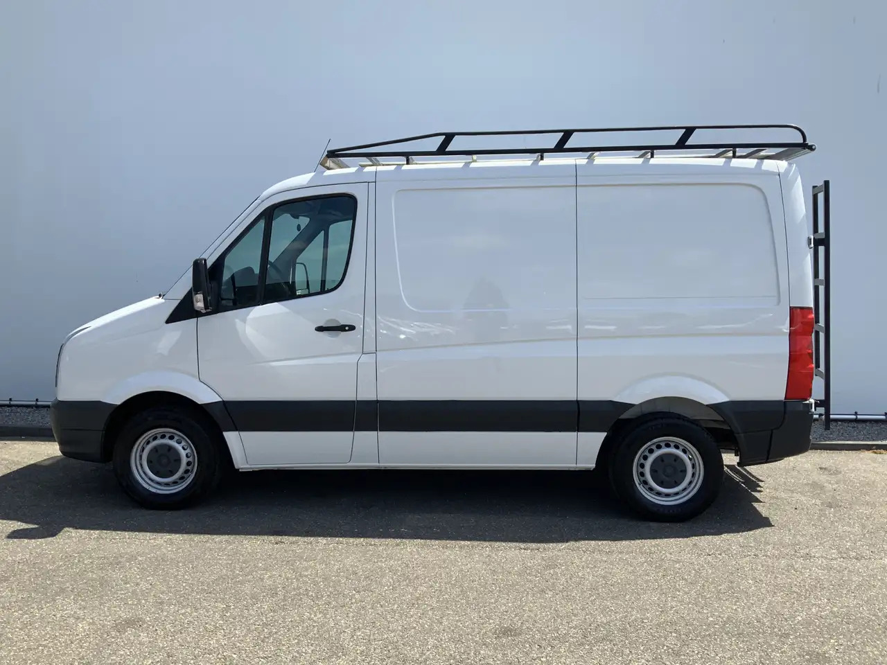Volkswagen Crafter 35 2.0 TDI L1H1 Airco Cruise 3 Zits Trekhaak 2000 - Krovininis mikroautobusas: foto 3 Volkswagen Crafter 35 2.0 TDI L1H1 Airco Cruise 3 Zits Trekhaak 2000 - Krovininis mikroautobusas: foto 3