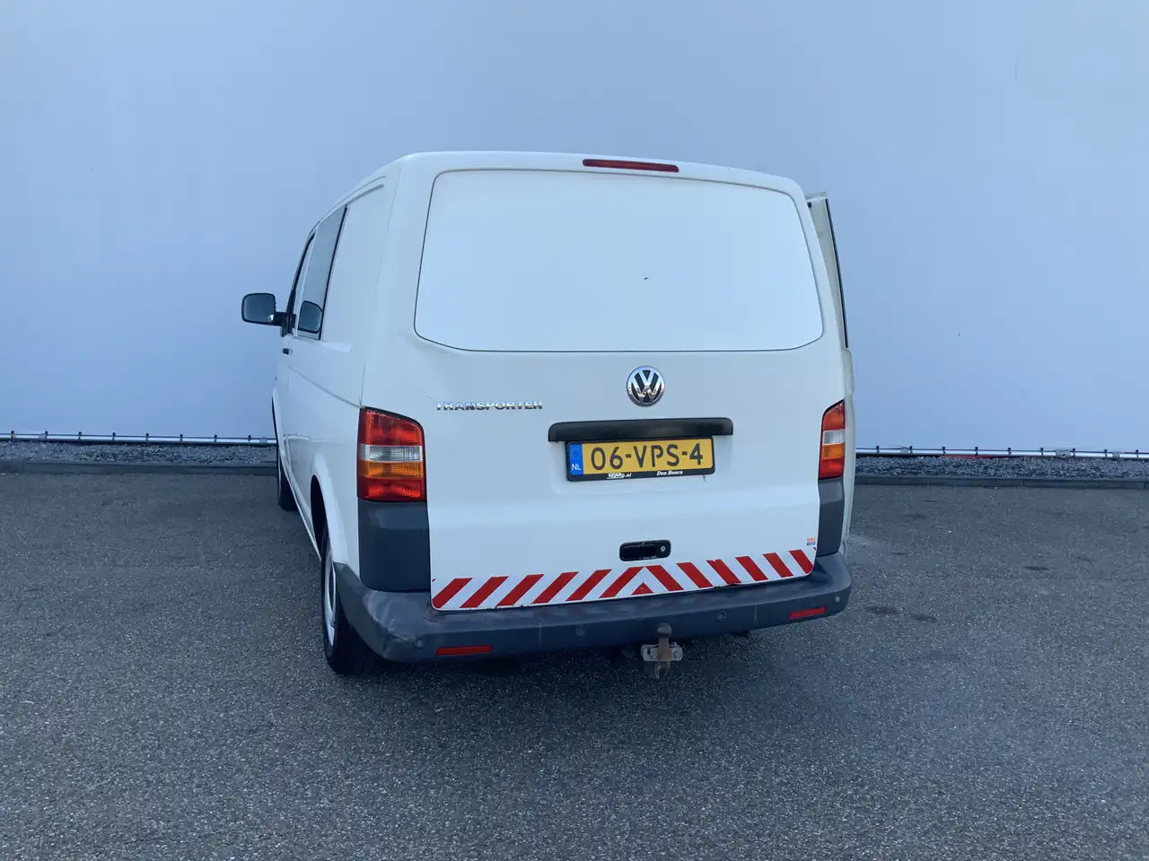 Volkswagen T5 Transporter 2.5 TDI 300 Budgetline Automaat DubCab Airco Trekh - Komercinis automobilis su dviguba kabina: foto 2 Volkswagen T5 Transporter 2.5 TDI 300 Budgetline Automaat DubCab Airco Trekh - Komercinis automobilis su dviguba kabina: foto 2
