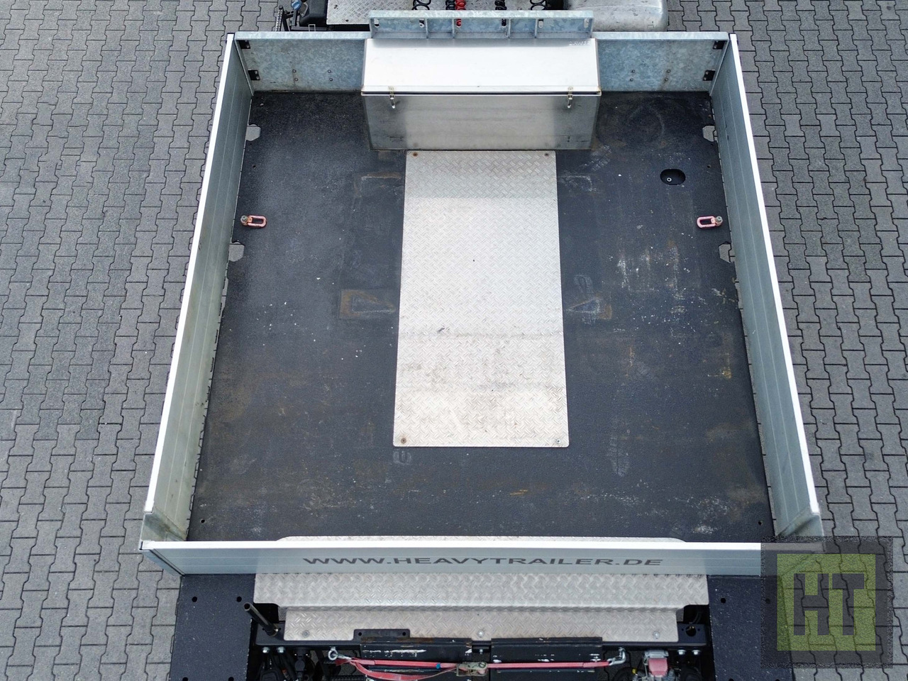 Doll 2-Achs-Tiefbett mit Pantherfahrwerk - Žemo profilio platforma puspriekabė: foto 2 Doll 2-Achs-Tiefbett mit Pantherfahrwerk - Žemo profilio platforma puspriekabė: foto 2