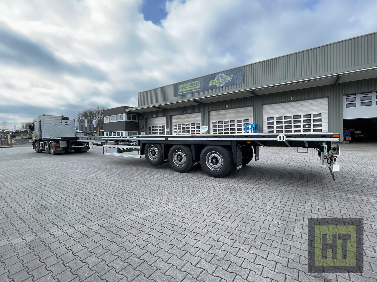 Faymonville MAX Trailer 3-Achs-Tele-Plateau - Platforminė/ Bortinė puspriekabė: foto 5 Faymonville MAX Trailer 3-Achs-Tele-Plateau - Platforminė/ Bortinė puspriekabė: foto 5
