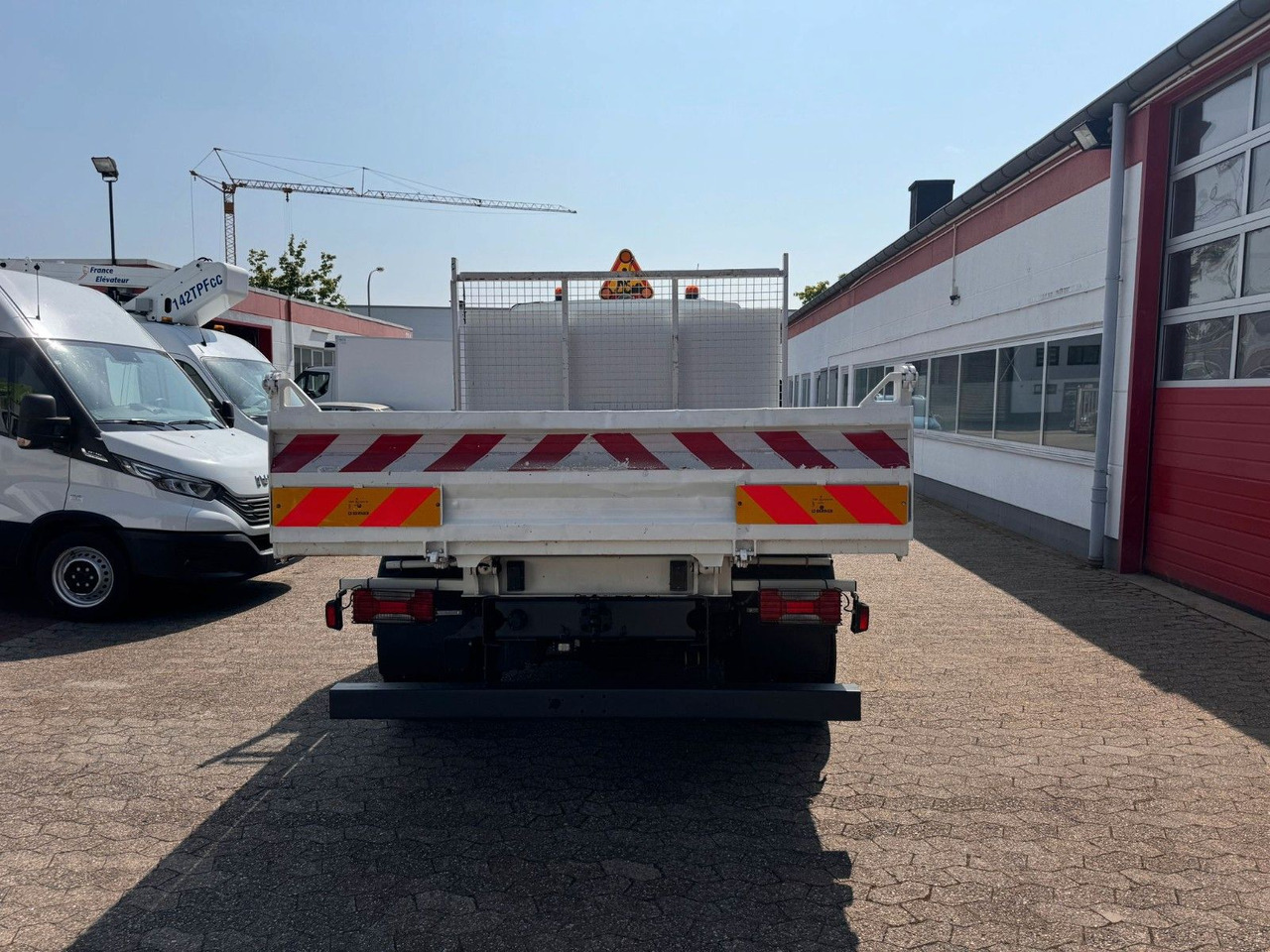 Iveco 70C18 Kipper 3625 kg Nutzlast! Klima EURO 6C - Mažas savivartis: foto 5 Iveco 70C18 Kipper 3625 kg Nutzlast! Klima EURO 6C - Mažas savivartis: foto 5