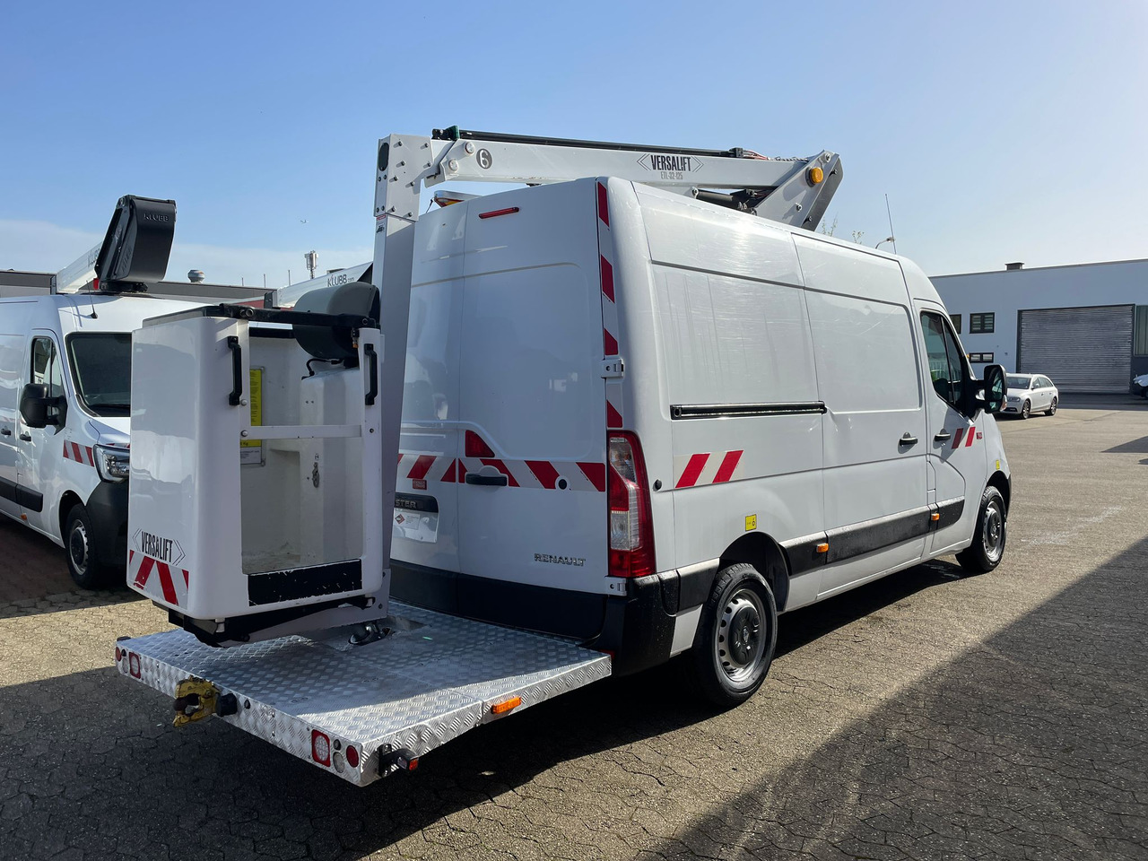 Renault Master Hubarbeitsbühne Time Versalift ETL-32-125 - Autobokštelio: foto 4 Renault Master Hubarbeitsbühne Time Versalift ETL-32-125 - Autobokštelio: foto 4