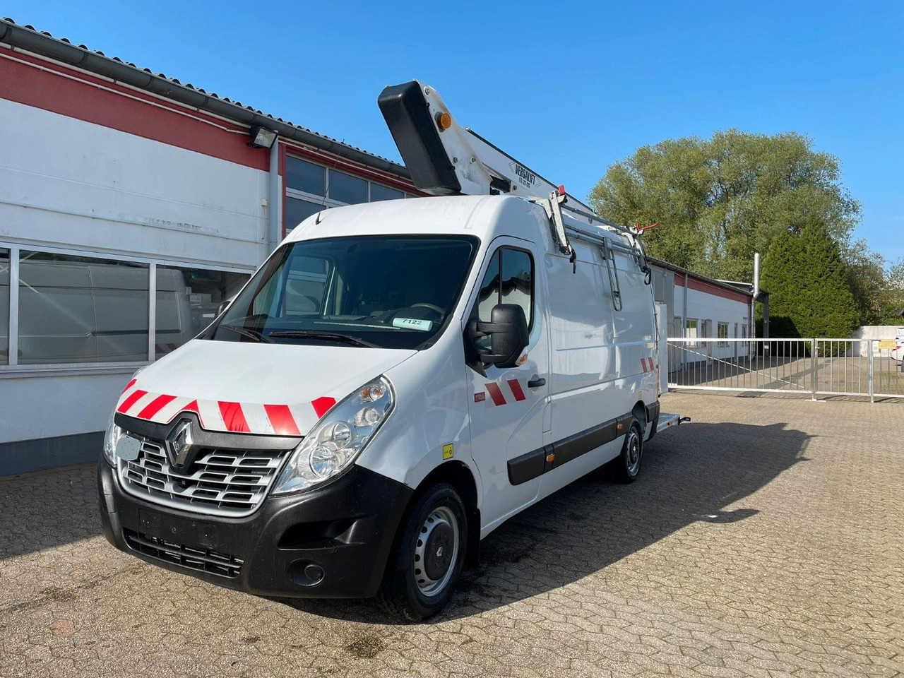 Renault Master Hubarbeitsbühne Time Versalift ETL-32-125 - Autobokštelio: foto 1 Renault Master Hubarbeitsbühne Time Versalift ETL-32-125 - Autobokštelio: foto 1