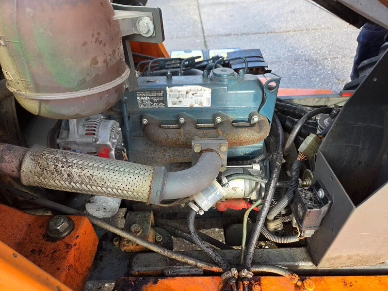 Dyzelinis krautuvas AUSA C150H 4WD heftruck met sideshift: foto 7 Dyzelinis krautuvas AUSA C150H 4WD heftruck met sideshift: foto 7