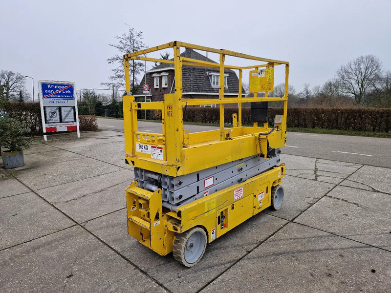 Genie GS2032 elektrisch werkhoogte 8m. met keuring - Žirklinis keltuvas: foto 2 Genie GS2032 elektrisch werkhoogte 8m. met keuring - Žirklinis keltuvas: foto 2