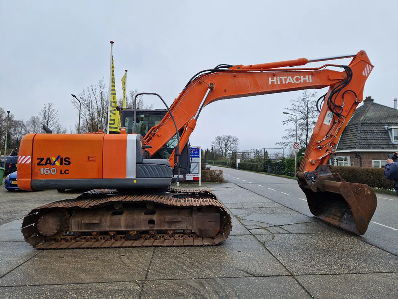Hitachi ZX160LC-3 met zeer net rijwerk - Vikšrinis ekskavatorius: foto 2 Hitachi ZX160LC-3 met zeer net rijwerk - Vikšrinis ekskavatorius: foto 2