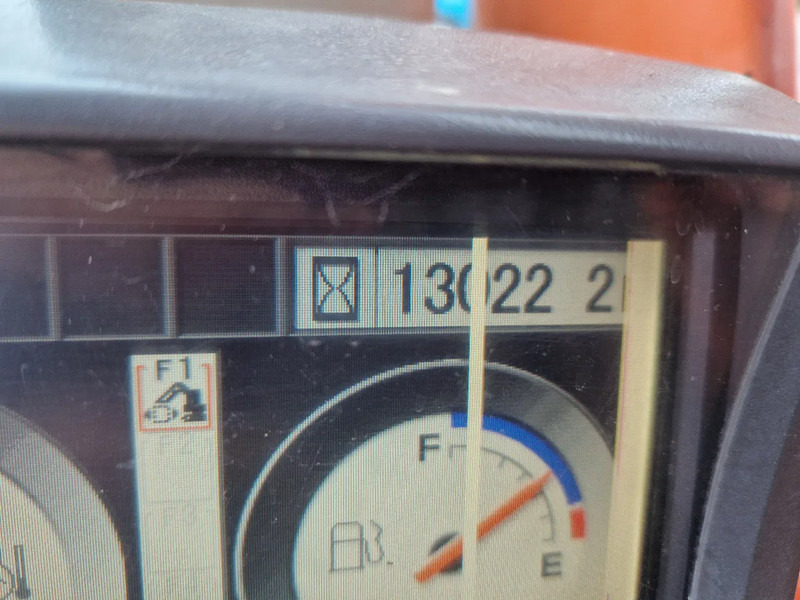 Vikšrinis ekskavatorius Hitachi ZX160LC-3 rijwerk zeer netjes: foto 10