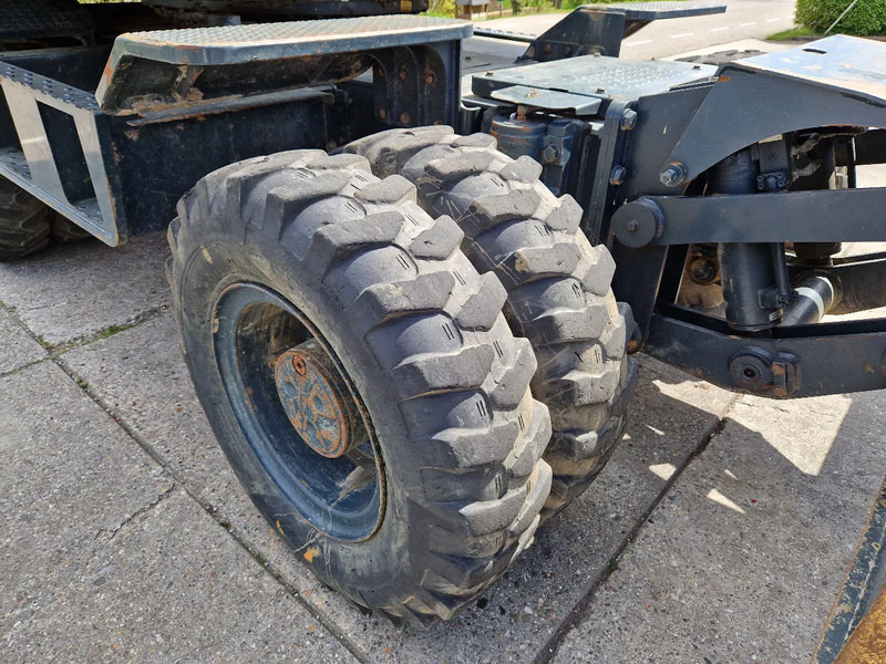 Ratinis ekskavatorius Hyundai Robex 140W-9 met airco: foto 20