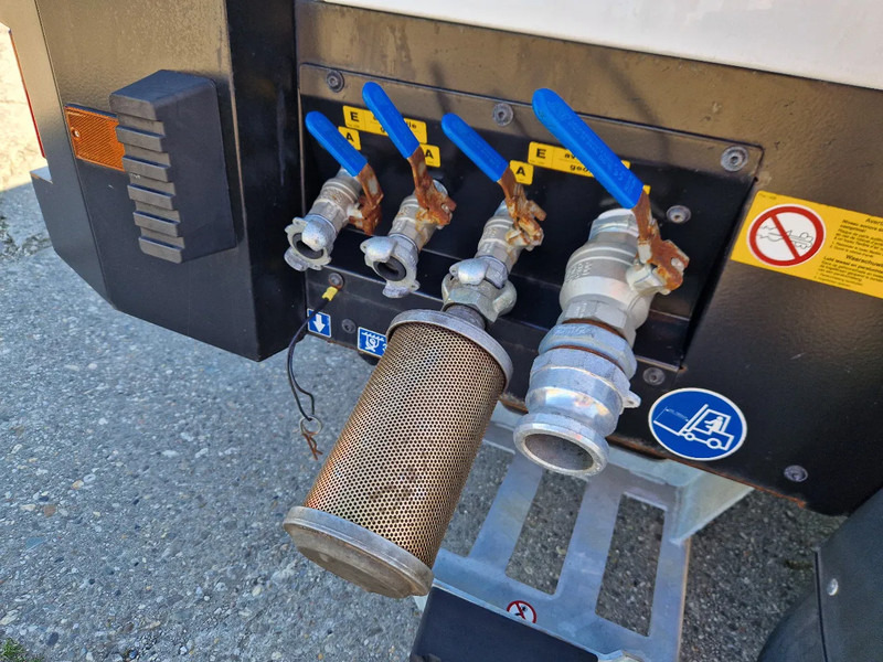 Kaeser M82 in zeer nette staat! - Oro kompresorius: foto 4 Kaeser M82 in zeer nette staat! - Oro kompresorius: foto 4