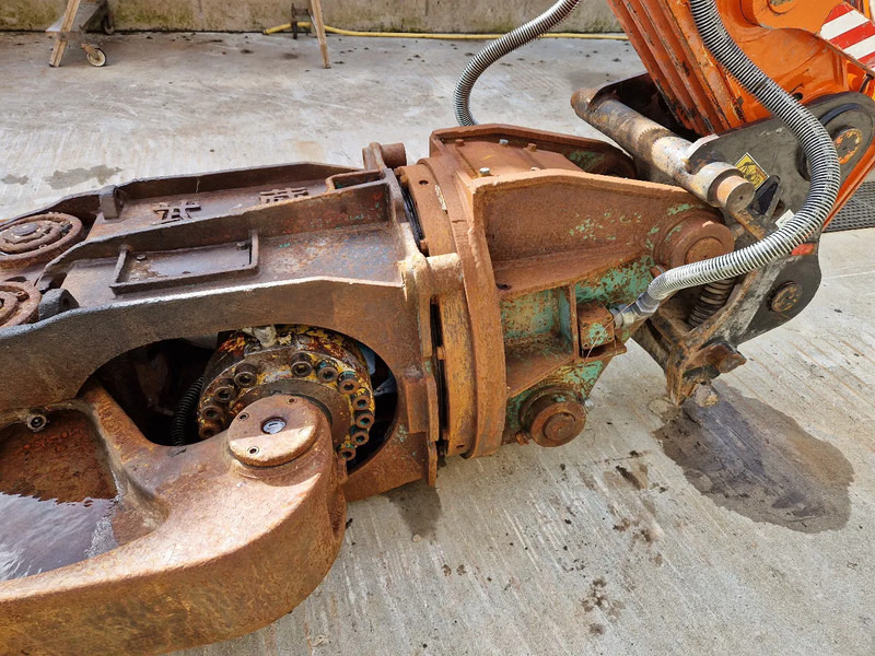 Komatsu JCY17 schrootschaar/betonvergruizer - Hidraulinės žirklės: foto 4 Komatsu JCY17 schrootschaar/betonvergruizer - Hidraulinės žirklės: foto 4