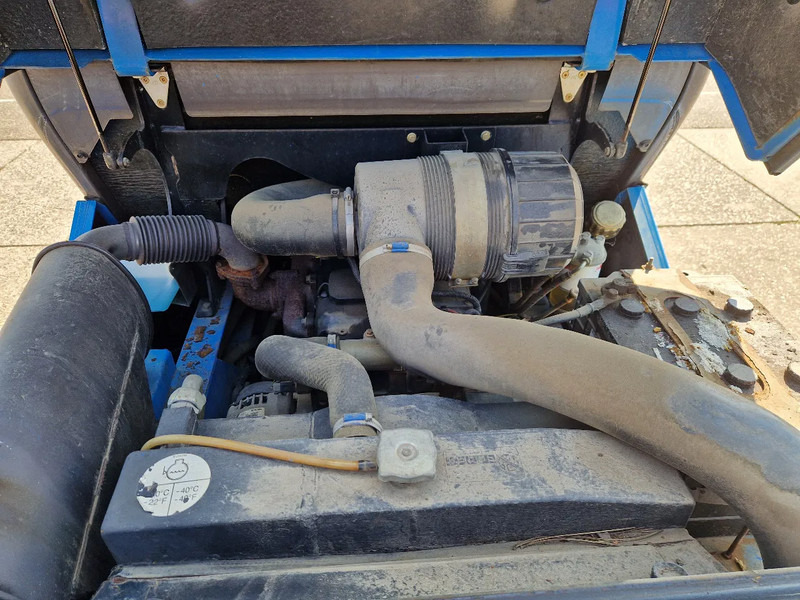 Manitou MC50 ruwterreinheftruck met sideshift - Krautuvas-visureigis: foto 5 Manitou MC50 ruwterreinheftruck met sideshift - Krautuvas-visureigis: foto 5