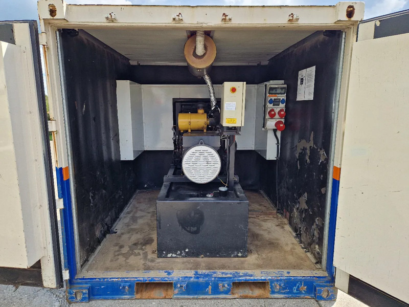 Mecc Alte stroomgenerator in 8Ft container - Elektrinis generatorius: foto 2 Mecc Alte stroomgenerator in 8Ft container - Elektrinis generatorius: foto 2