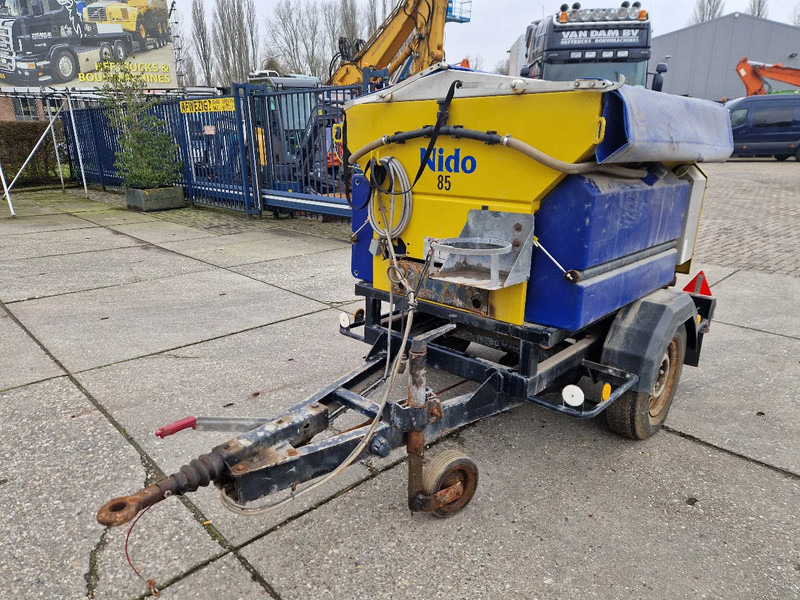 NIDO Stratos B08-15 nat zoutstrooier aanhanger - Smėlio/ Druskos barstytuvas: foto 3 NIDO Stratos B08-15 nat zoutstrooier aanhanger - Smėlio/ Druskos barstytuvas: foto 3