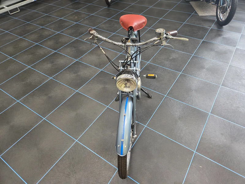 NSU Quick oldtimer motorfiets - Motociklas: foto 3 NSU Quick oldtimer motorfiets - Motociklas: foto 3