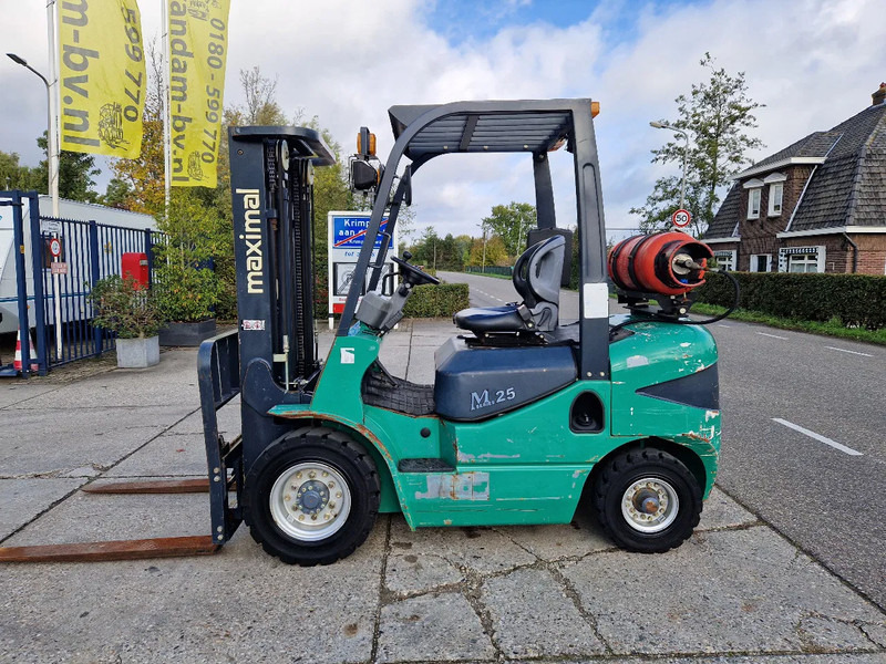 Dujinis krautuvas Nissan Zhejiang Maximal with 1290 hours 2.5 ton LPG: foto 1