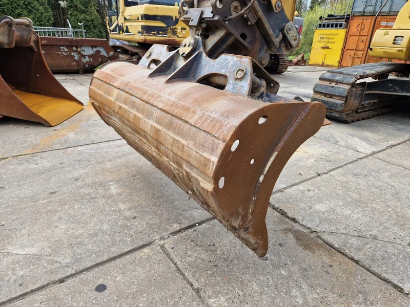 Onbekend hydraulische kantelbak 1.95m. - Kaušas - Statybinė technika: foto 2 Onbekend hydraulische kantelbak 1.95m. - Kaušas - Statybinė technika: foto 2