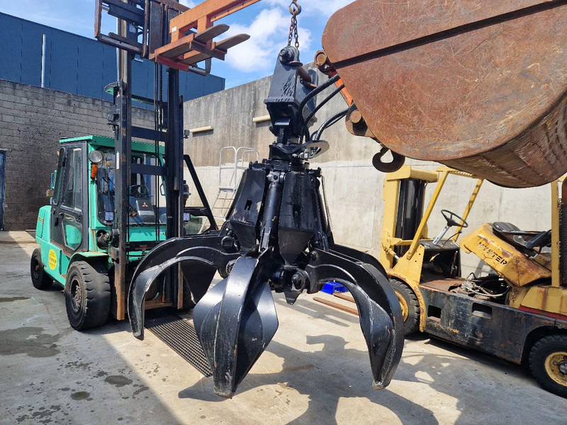 Rozzi 6-schalen roterend en knijpend - Greiferis: foto 5 Rozzi 6-schalen roterend en knijpend - Greiferis: foto 5