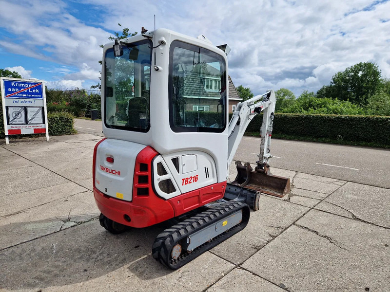 Takeuchi TB216 met 2089 uur - Mini ekskavatorius: foto 4 Takeuchi TB216 met 2089 uur - Mini ekskavatorius: foto 4
