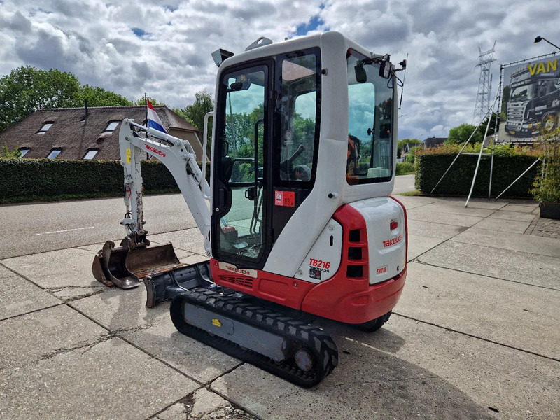 Takeuchi TB216 met 2089 uur - Mini ekskavatorius: foto 3 Takeuchi TB216 met 2089 uur - Mini ekskavatorius: foto 3