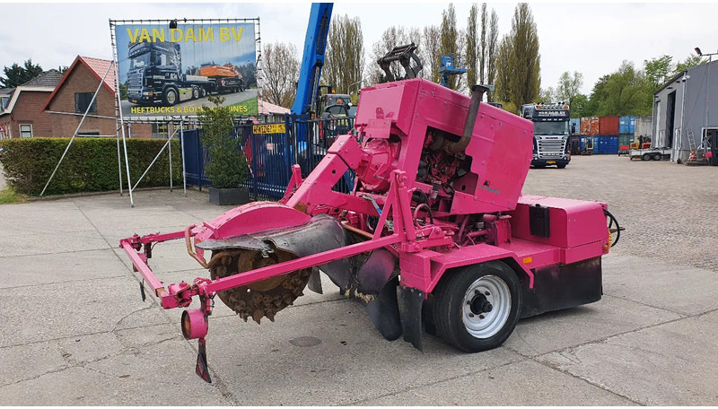 VERMEER SC1102 stobben/stronkenfrees - Kelmų smulkintuvas: foto 1 VERMEER SC1102 stobben/stronkenfrees - Kelmų smulkintuvas: foto 1