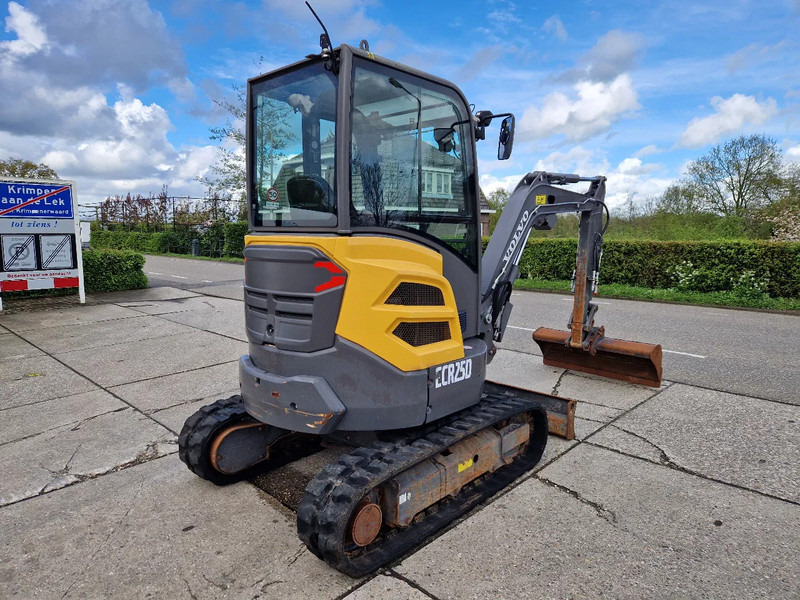 Volvo ECR25D met 2562 uur - Mini ekskavatorius: foto 4 Volvo ECR25D met 2562 uur - Mini ekskavatorius: foto 4