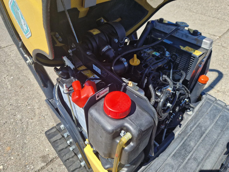 Yanmar SV08-1A gewicht 960kg. - Mini ekskavatorius: foto 5 Yanmar SV08-1A gewicht 960kg. - Mini ekskavatorius: foto 5