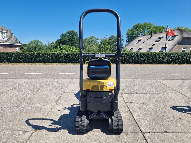 Yanmar SV08-1A gewicht 960kg. - Mini ekskavatorius: foto 3 Yanmar SV08-1A gewicht 960kg. - Mini ekskavatorius: foto 3