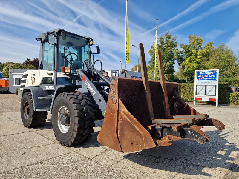 Yanmar / Terex TL80 in nette staat 2017 - Ratinis krautuvas: foto 2 Yanmar / Terex TL80 in nette staat 2017 - Ratinis krautuvas: foto 2