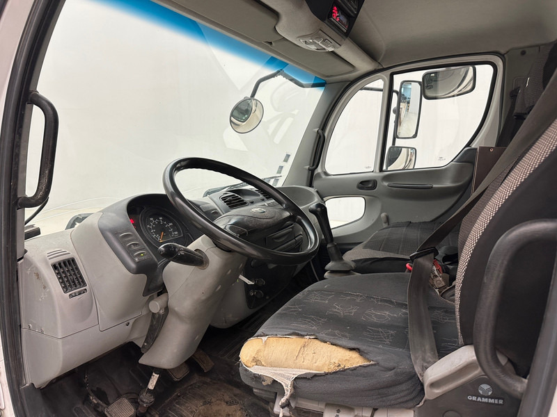 Savivartis sunkvežimis, Sunkvežimis su kranu Avia D120.185: foto 10 Savivartis sunkvežimis, Sunkvežimis su kranu Avia D120.185: foto 10