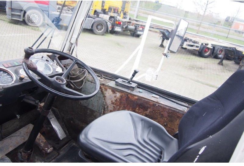 Terminalų vilkikas DAF RORO Terminal tractor TT13050H: foto 16
