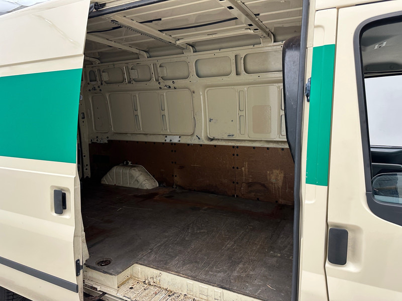 Ford Transit 125 - Krovininis mikroautobusas: foto 4 Ford Transit 125 - Krovininis mikroautobusas: foto 4