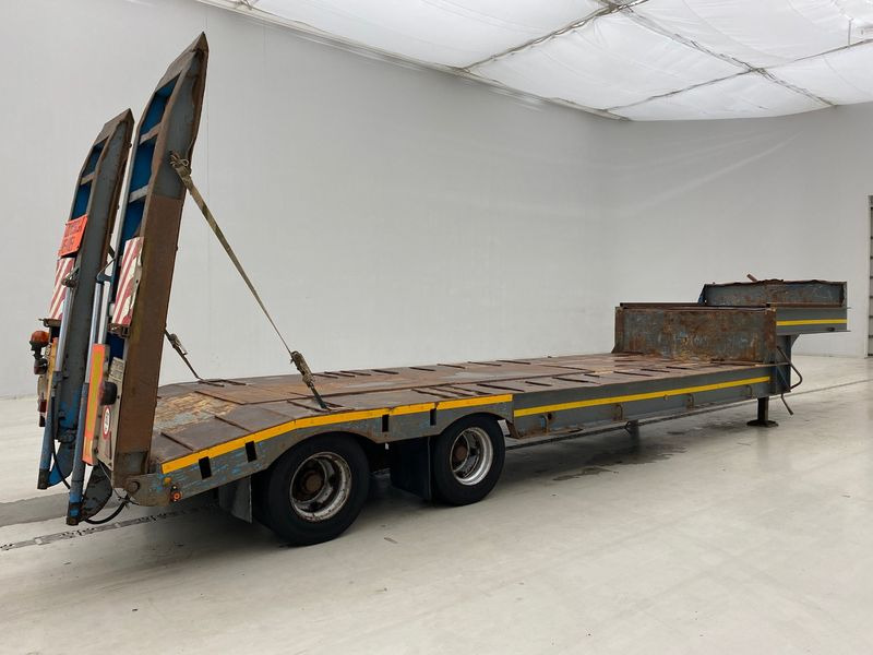 GHEYSEN & VERPOORT Low bed trailer - Žemo profilio platforma puspriekabė: foto 5 GHEYSEN & VERPOORT Low bed trailer - Žemo profilio platforma puspriekabė: foto 5