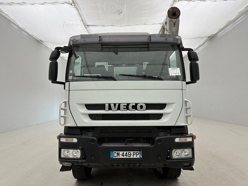 Iveco Eurotrakker 450 - Autocisterna: foto 2 Iveco Eurotrakker 450 - Autocisterna: foto 2