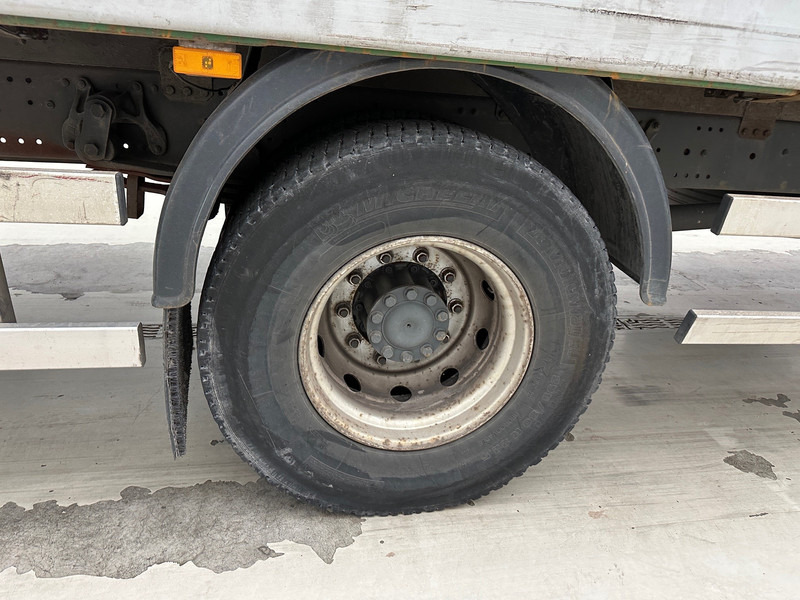 Mercedes-Benz Atego 1823 - Tentinis sunkvežimis: foto 4 Mercedes-Benz Atego 1823 - Tentinis sunkvežimis: foto 4