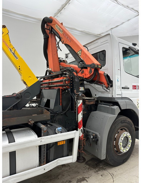 Mercedes-Benz Axor 1824 - Hook-lift sunkvežimis, Sunkvežimis su kranu: foto 5 Mercedes-Benz Axor 1824 - Hook-lift sunkvežimis, Sunkvežimis su kranu: foto 5