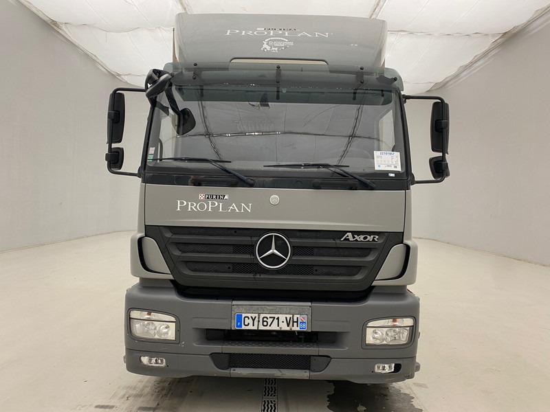 Mercedes-Benz Axor 1833 - Furgonas sunkvežimis: foto 2 Mercedes-Benz Axor 1833 - Furgonas sunkvežimis: foto 2