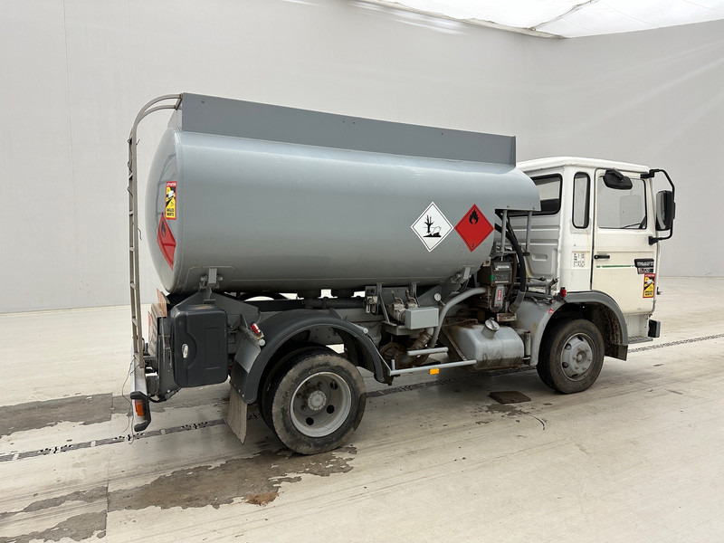 Renault Midliner S120 - Autocisterna: foto 4 Renault Midliner S120 - Autocisterna: foto 4