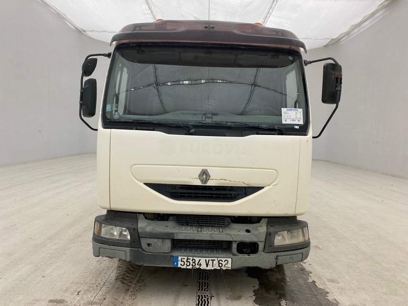 Renault Midlum 180 DCi - Autocisterna: foto 2 Renault Midlum 180 DCi - Autocisterna: foto 2