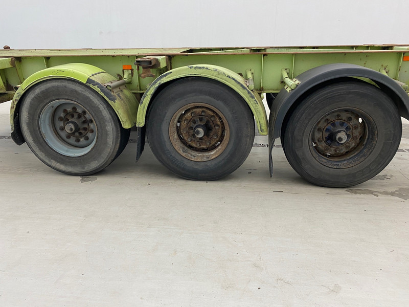 Van Hool 2 x 20-30-40 ft - Konteineris-vežimus/ Sukeisti kūną puspriekabė: foto 4 Van Hool 2 x 20-30-40 ft - Konteineris-vežimus/ Sukeisti kūną puspriekabė: foto 4