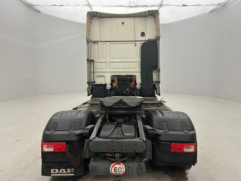 DAF XF 460 Super Space Cab - Vilkikas: foto 5 DAF XF 460 Super Space Cab - Vilkikas: foto 5