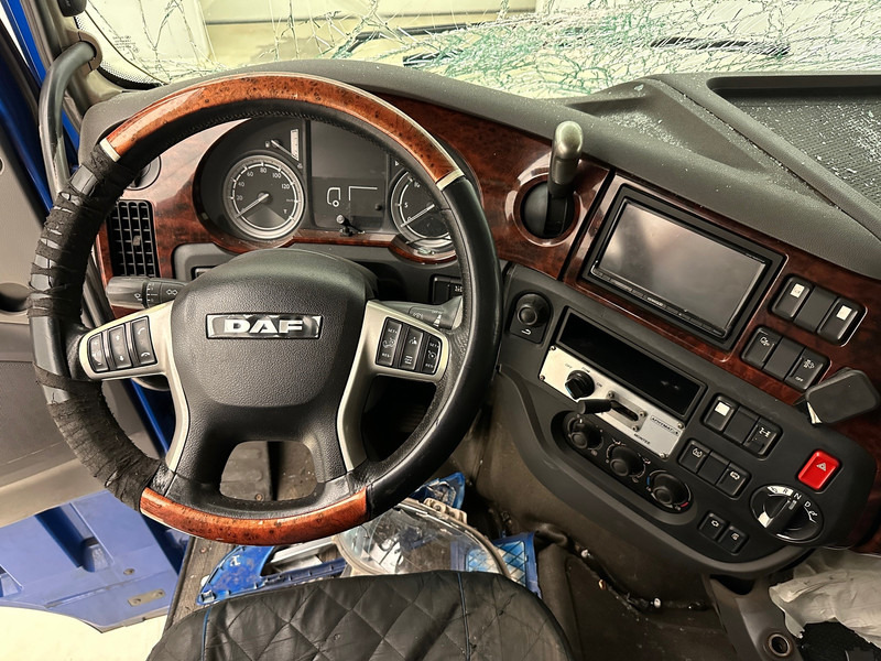 Vilkikas DAF XF 510 Super Space Cab: foto 13