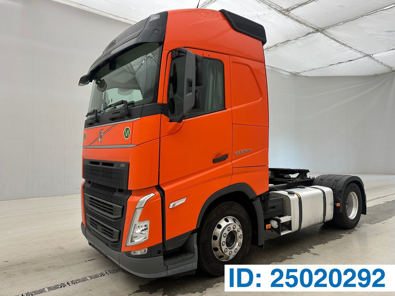Volvo FH 500 Globetrotter - Vilkikas: foto 1 Volvo FH 500 Globetrotter - Vilkikas: foto 1