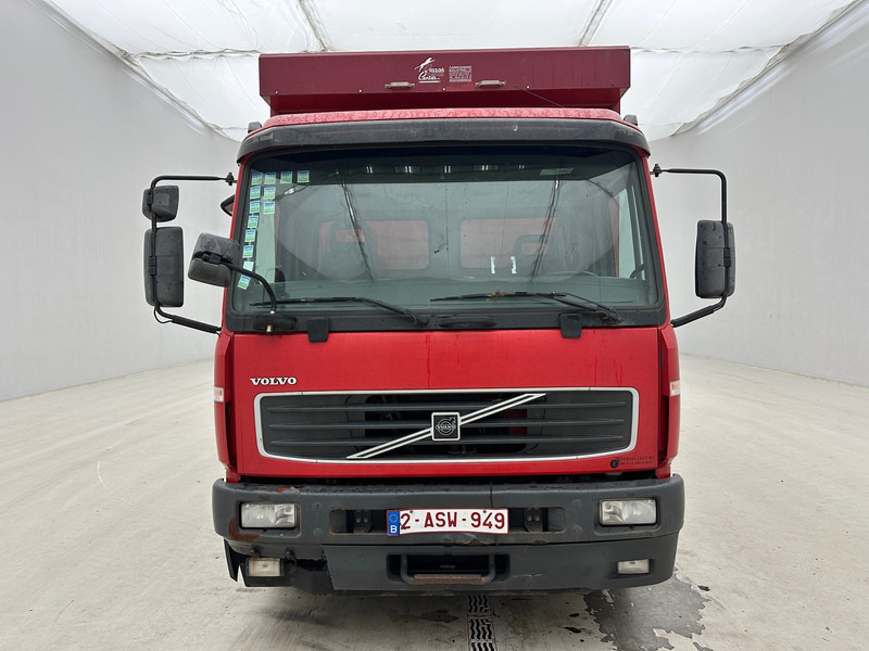 Volvo FL 220 - Tentinis sunkvežimis: foto 2 Volvo FL 220 - Tentinis sunkvežimis: foto 2