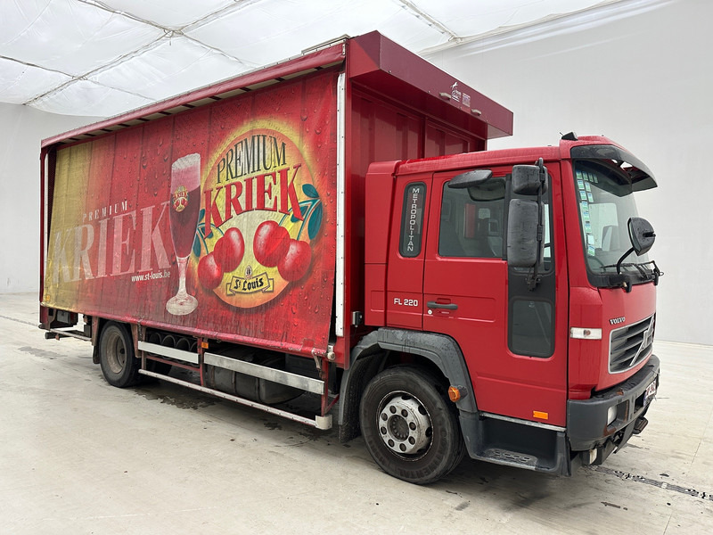 Volvo FL 220 - Tentinis sunkvežimis: foto 3 Volvo FL 220 - Tentinis sunkvežimis: foto 3