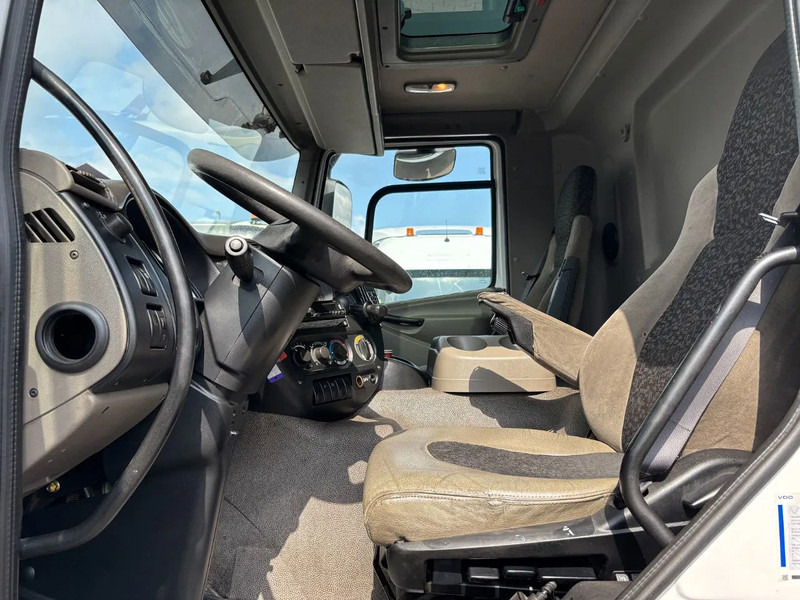 DAF CF 85.360 6X2 Euro 5 21300 Liter Fueltank - Autocisterna: foto 5 DAF CF 85.360 6X2 Euro 5 21300 Liter Fueltank - Autocisterna: foto 5