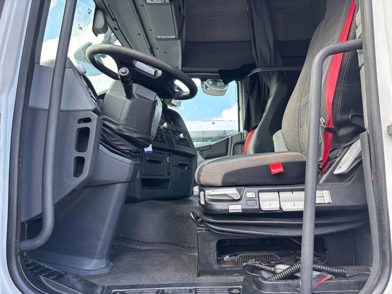 Renault T460 Euro 6 - Vilkikas: foto 5 Renault T460 Euro 6 - Vilkikas: foto 5