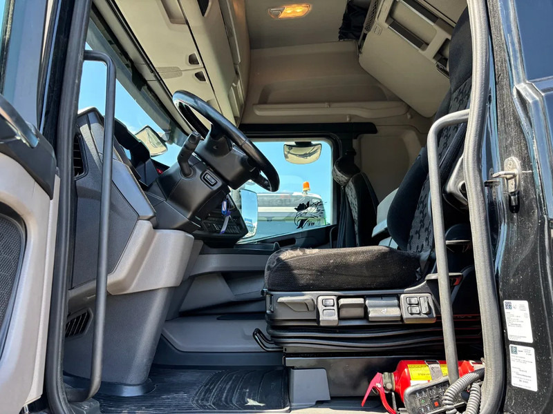 Scania R450 Euro 6 Retarder - Vilkikas: foto 5 Scania R450 Euro 6 Retarder - Vilkikas: foto 5
